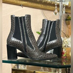 Jeffrey Campbell Black and Gray Leather Ostrich Ankle Boots Size 8.5